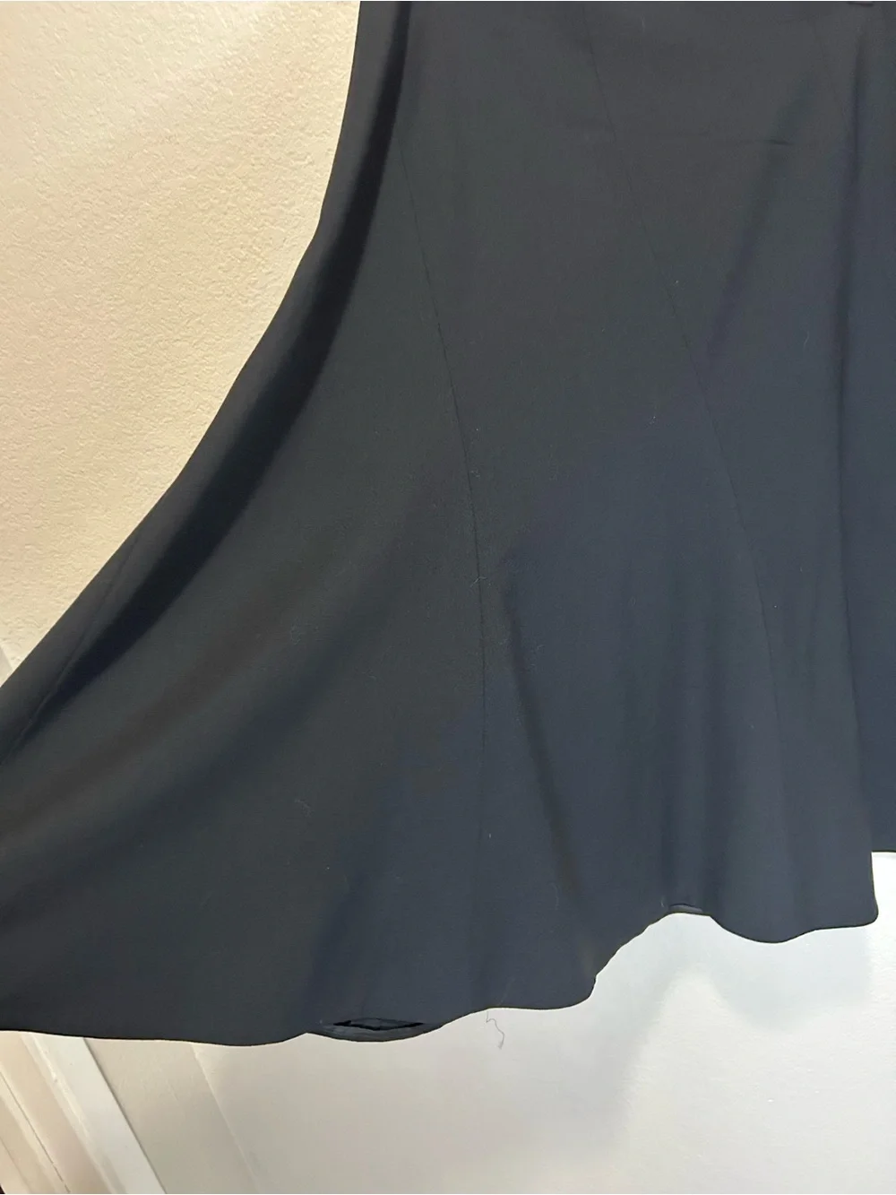 Theory Black 98% Virgin Wool Asymmetrical Trumpet Midi Skirt Size 10